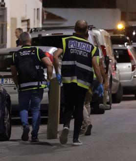 Imagen secundaria 2 - Rayos X para localizar a Sibora: el cadáver estaba en un cajón de madera tras una pared