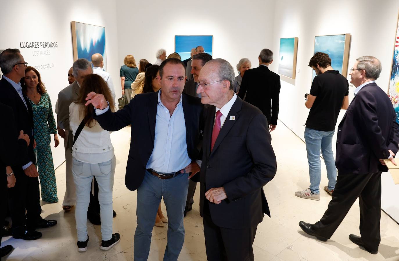 Así fue la inauguración de la exposición de Manolo Castillo &#039;Lugares perdidos&#039;