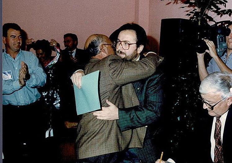 Villanova, en octubre de 1996, cuando fue elegido regidor por primera vez.