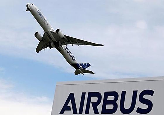 Uno de los aviones fabricados por Airbus.