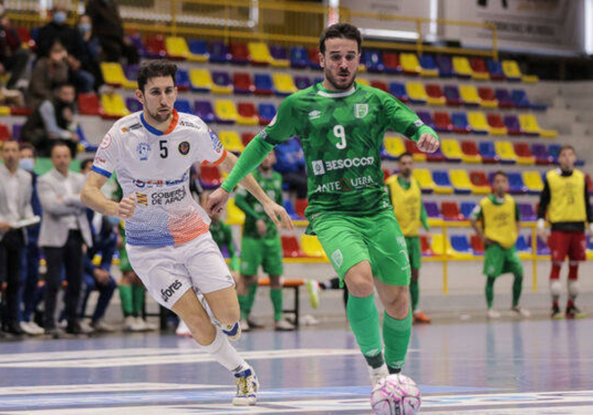 Dani Ramos, durante un partido ante Ribera Navarra.