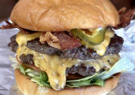 Lalo's: una burger americana en Teatinos