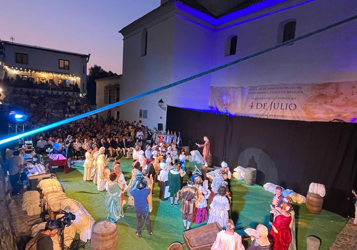 Desfile de las Damas y Granaderos de Gálvez, este sábado en Macharaviaya.