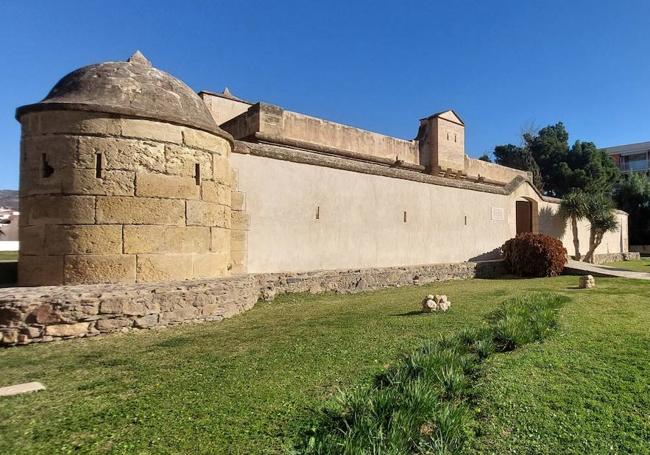 Entrada de la Casa Fuerte de Bezmiliana.