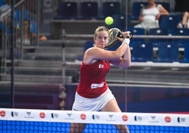 Álex Ruiz, Momo González y Marta Caparrós, en pie en cuartos del Open de Valencia