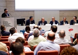 La mesa de debate contó con expertos en el sector, que analizaron el momento actual.