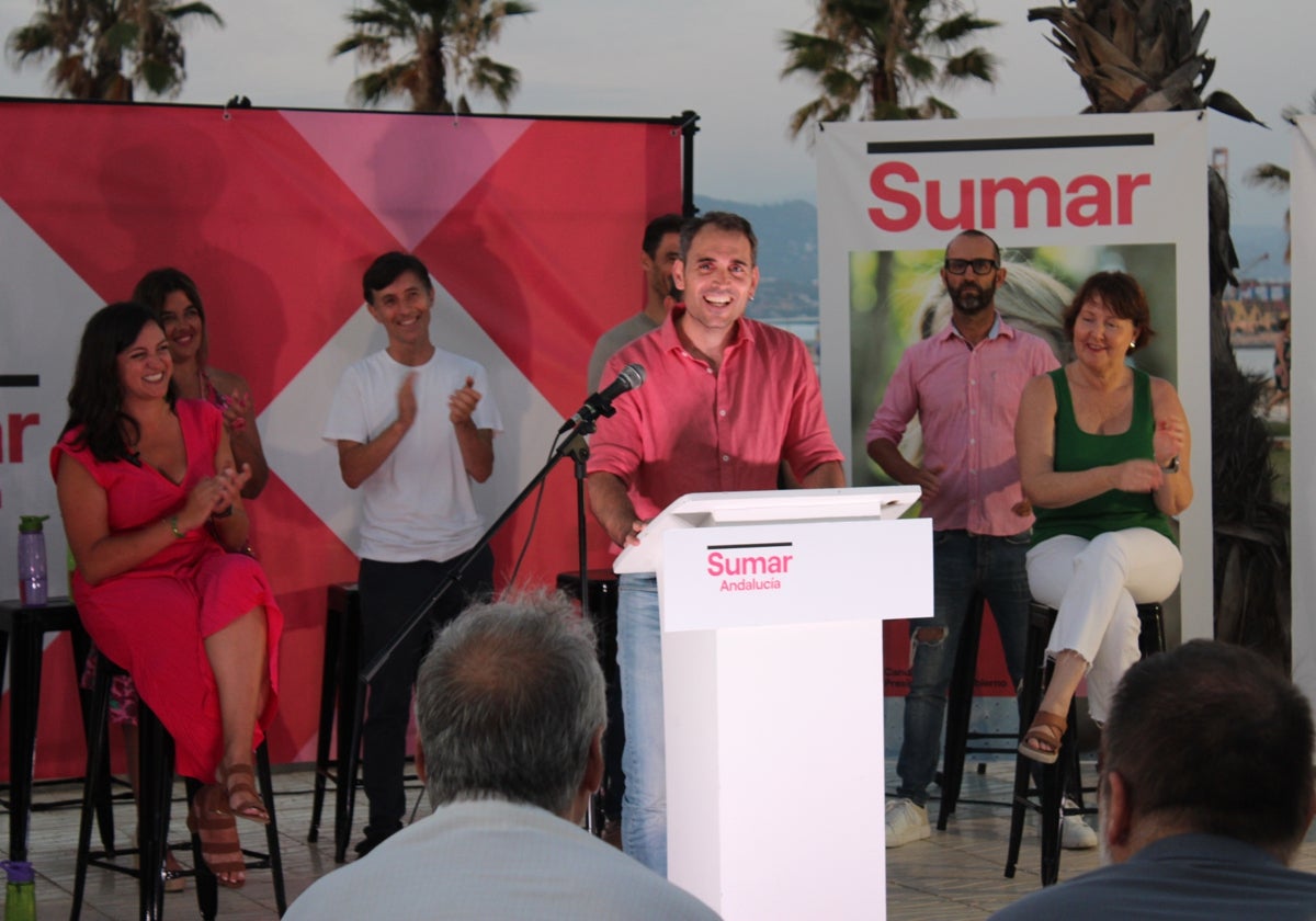 Valero, durante su intervención en el Paseo Marítimo Antonio Molina de la capital.