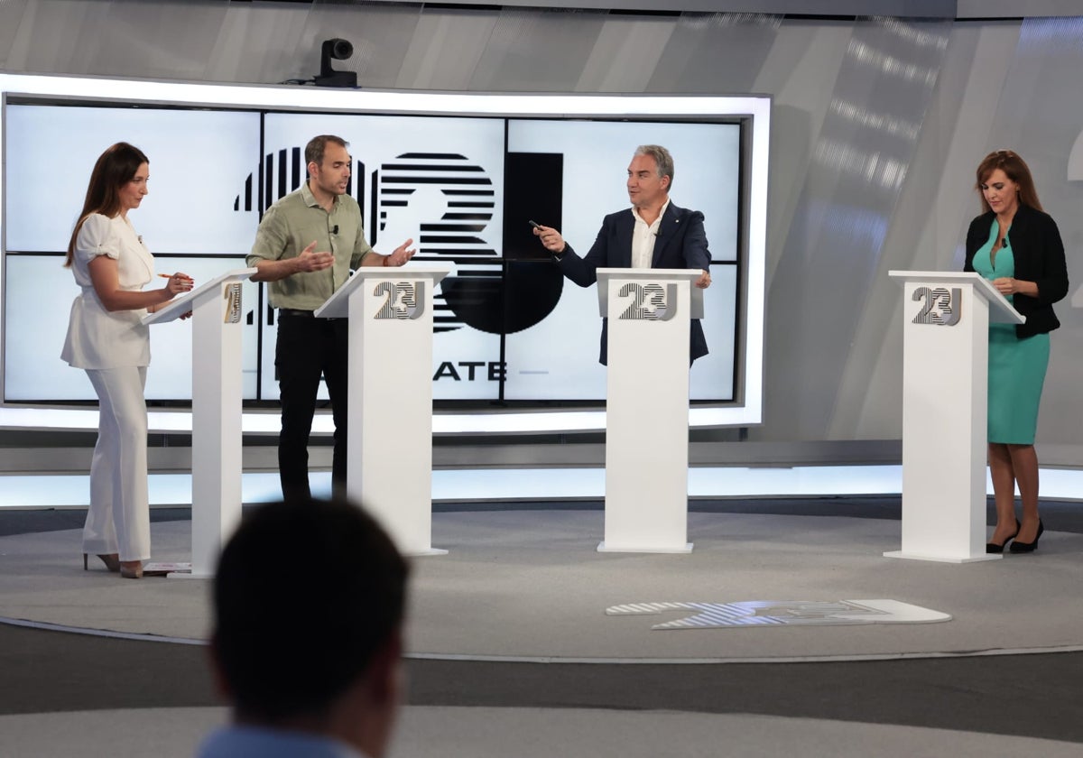 El primer debate de la campaña eleva la temperatura en Málaga