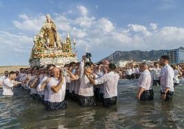 Málaga se rinde ante la Virgen del Carmen