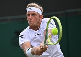 Alejandro Davidovich, en su último partido, ante Rune en Wimbledon.