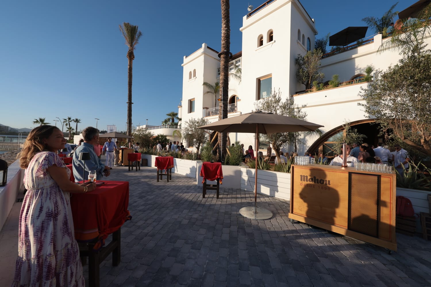 Trocadero abre en la Casa de Botes del Puerto de Málaga