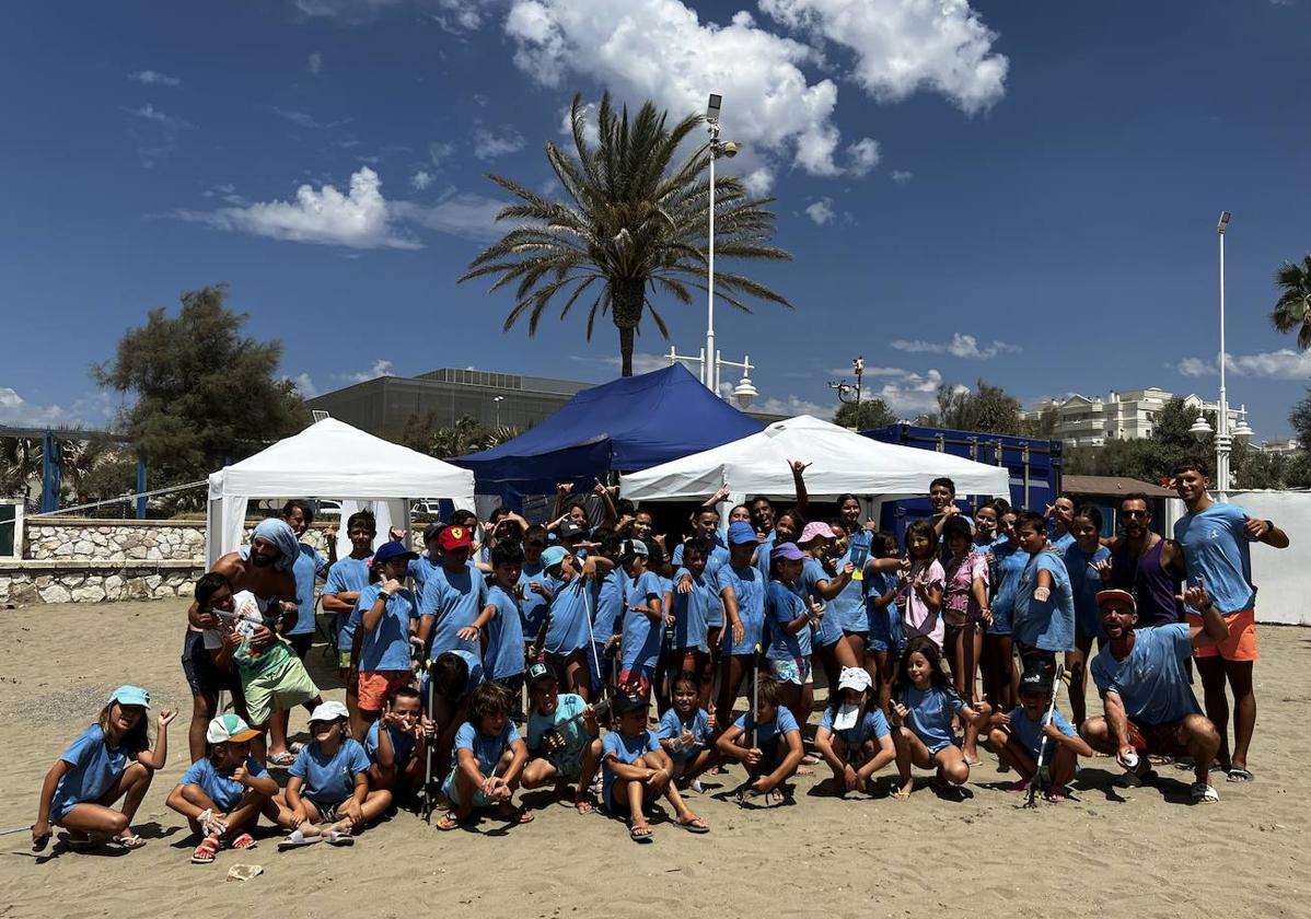 La campaña de playas cierra su primer año con más de mil participantes