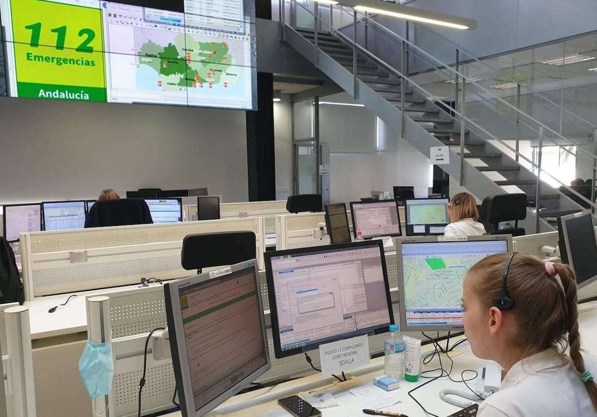 El 112 atiende 11.203 incidencias en Andalucía durante la primera fase de la Operación Salida de Agosto