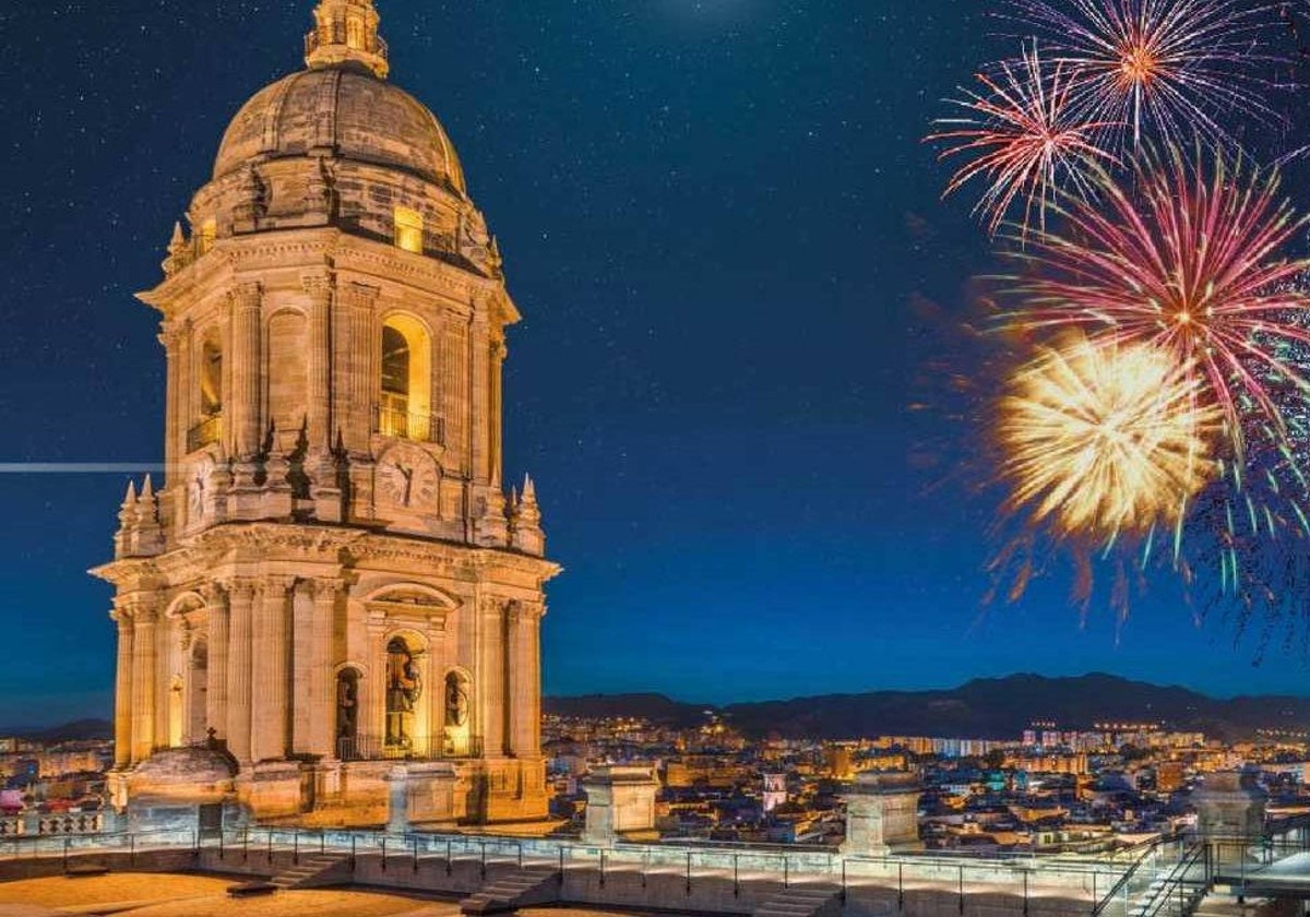 La Catedral de Málaga inicia la venta de las entradas para ver los fuegos desde sus cubiertas