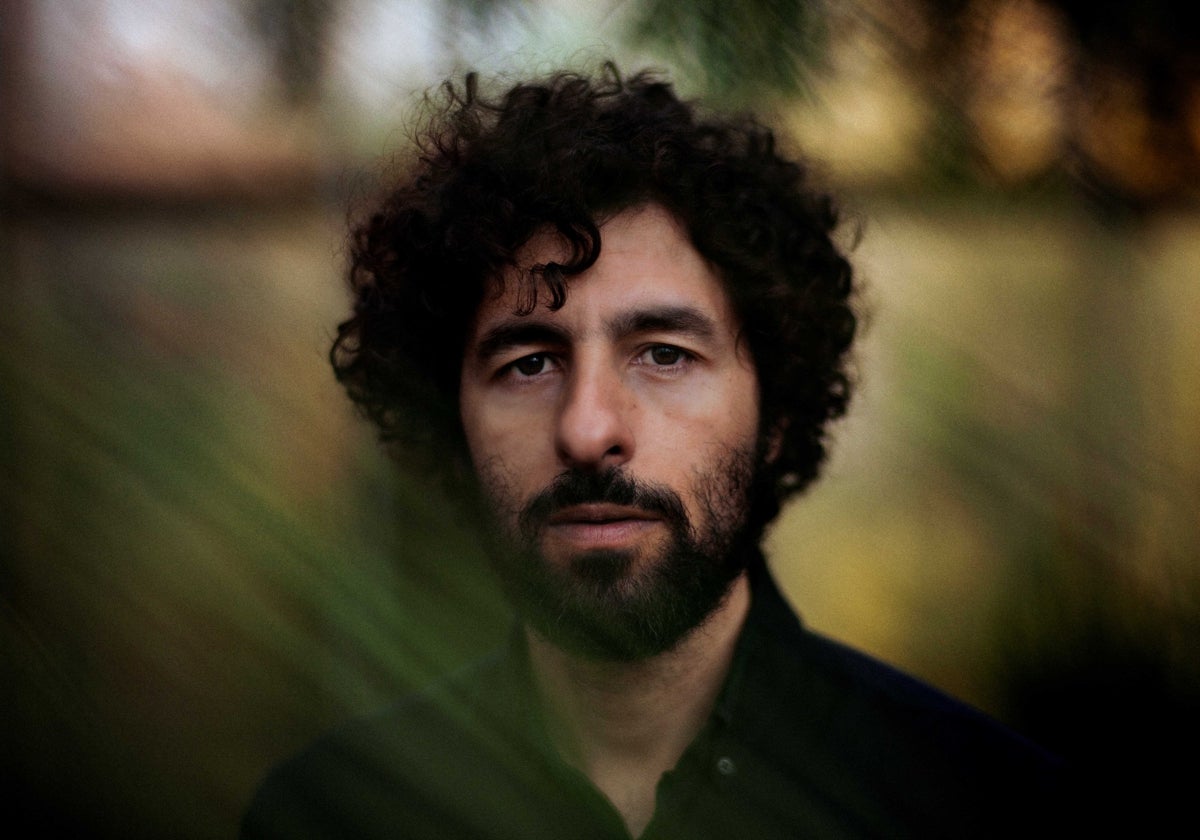 José González repasa 'Veneer' en Cala Mijas: «Mi primer disco lo escribí saliendo de la psicosis»