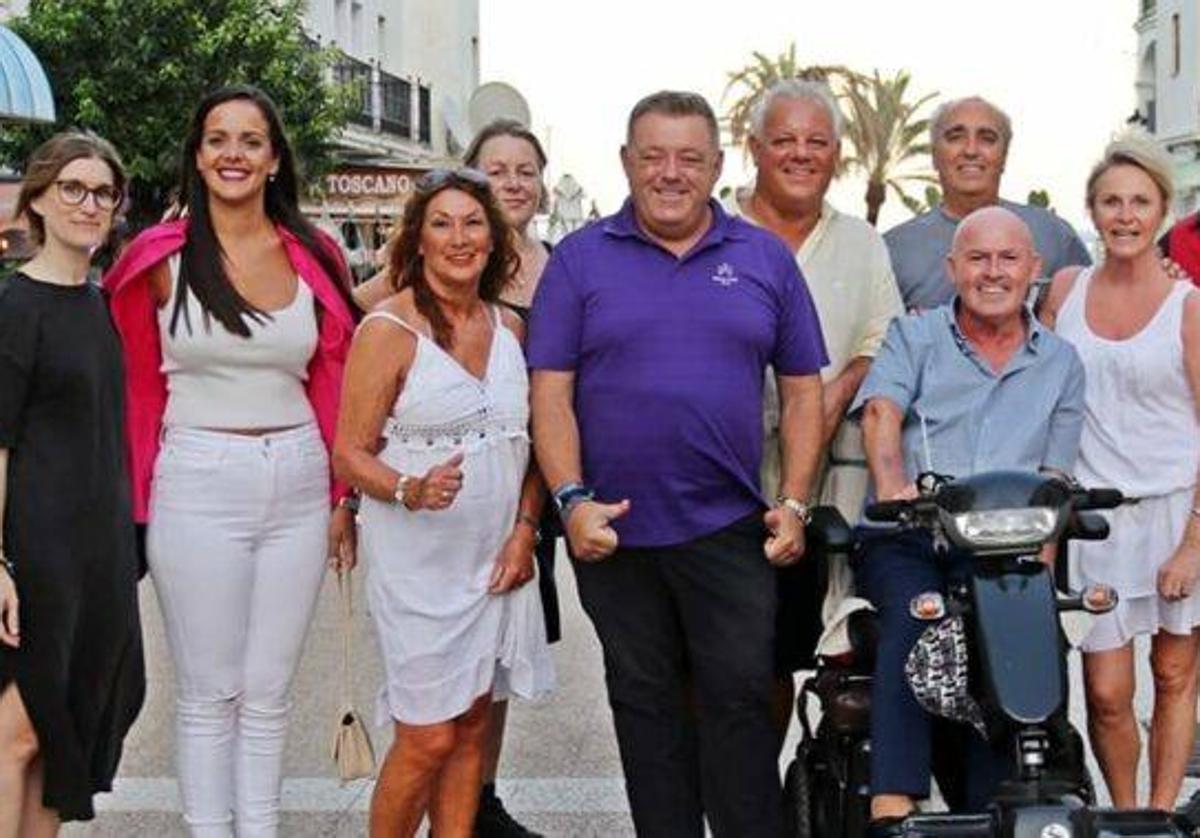 El concejal con representantes implicados en este proyecto.