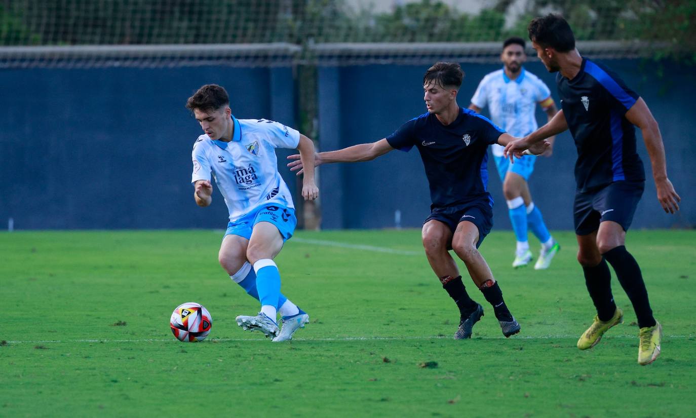 El Málaga-San Fernando de pretemporada, en imágenes