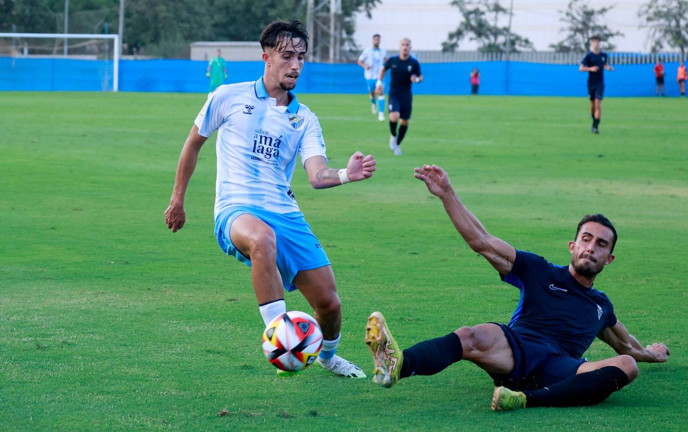 El Málaga-San Fernando de pretemporada, en imágenes