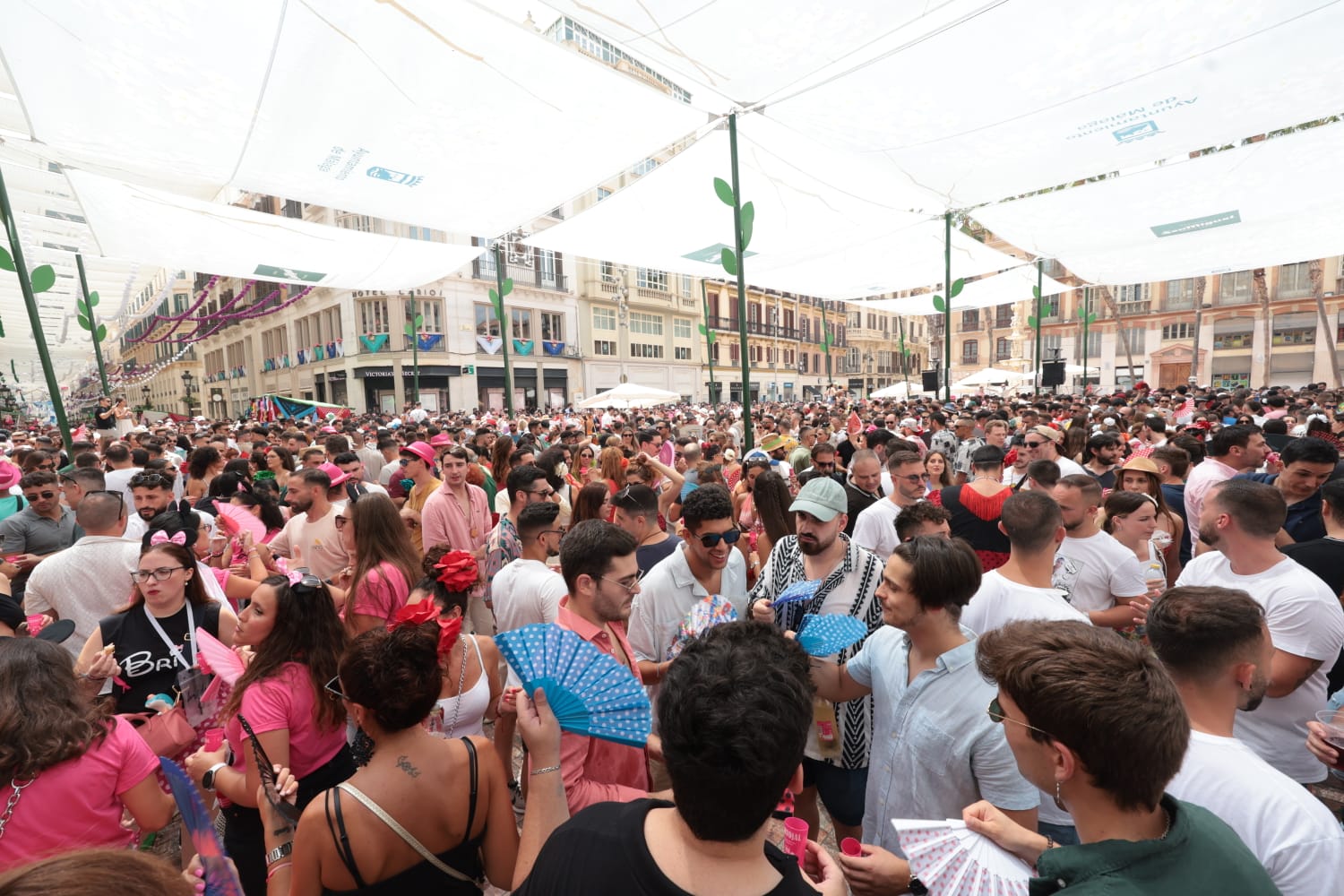 Las mejores imágenes del primer sábado de la Feria de Málaga 2023