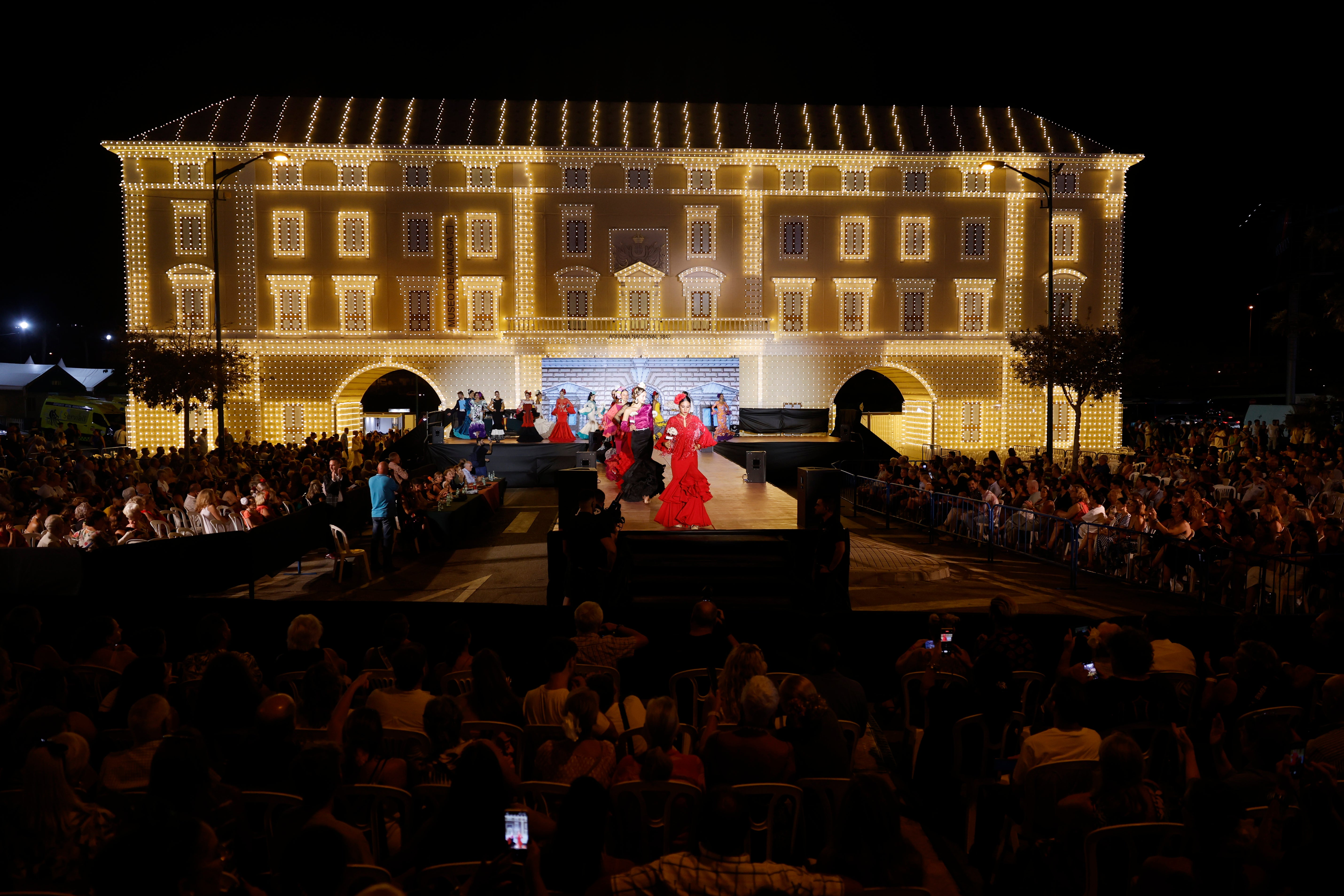 Certamen de la Reina y el Míster de la Feria de Málaga