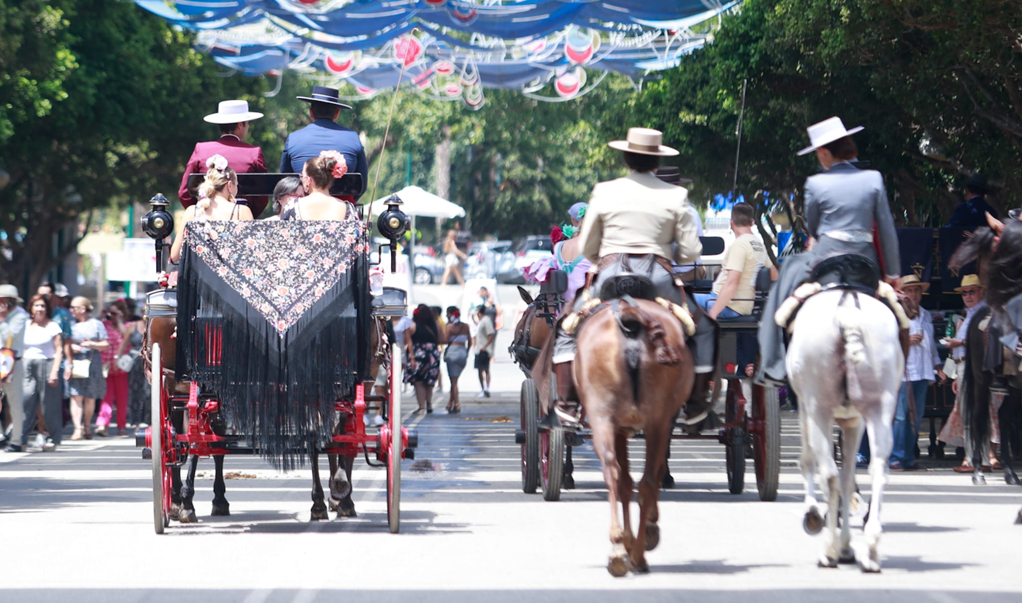 Las mejores imágenes del martes festivo en la Feria de Málaga