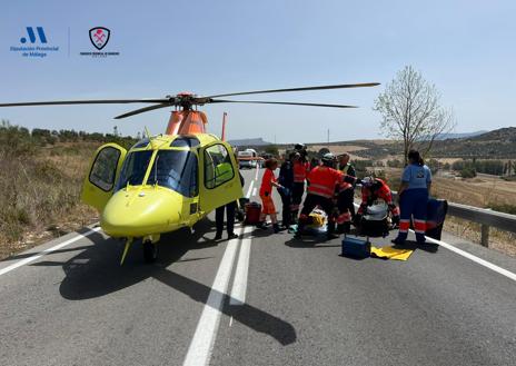 Imagen secundaria 1 - Un accidente de tráfico deja siete heridos y obliga a cortar la carretera principal en Ronda