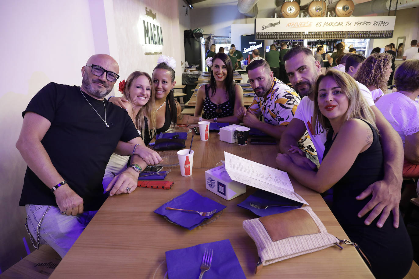 Juan Rabal, Esther González, Irene Moreno, Cristina Sequeira, Dani Rodríguez, Manuel González y Raquel Caballero.