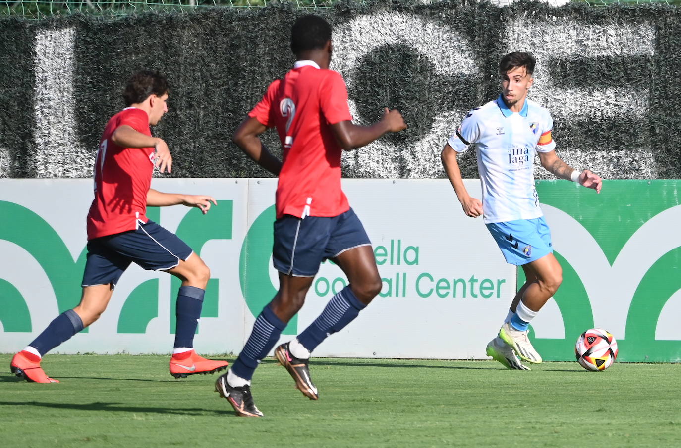 El Málaga-Estepona de pretemporada, en fotos