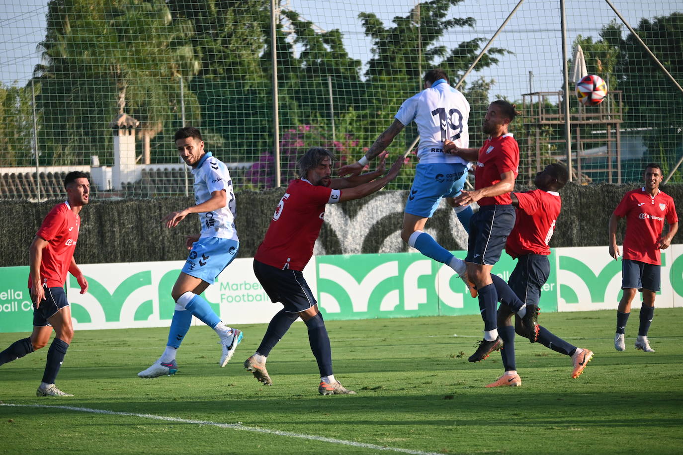 El Málaga-Estepona de pretemporada, en fotos