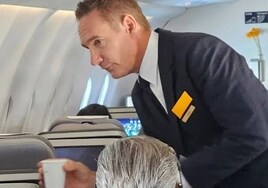 El jefe de Lufthansa se infiltra en la tripulación durante un vuelo de Alemania a Arabia Saudí
