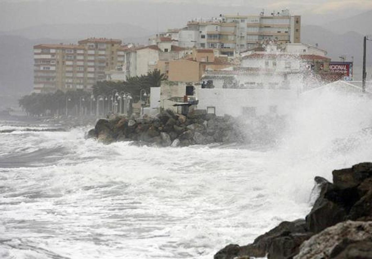 Aviso amarillo en Málaga por fuertes vientos para este domingo