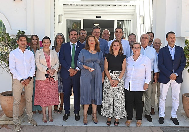 Acto de entrega del anteproyecto en la Mancomunidad.