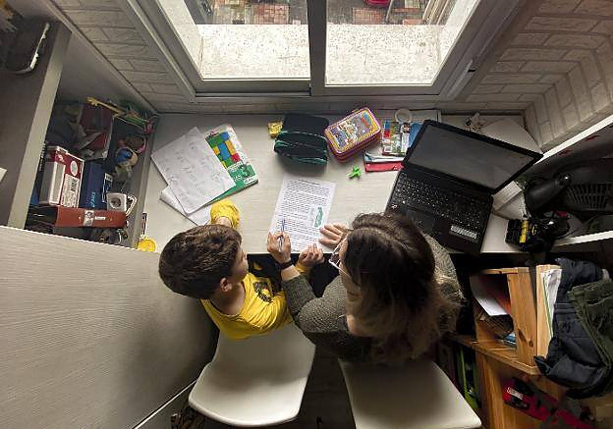 Vuelta a la oficina con más días de permiso pagados: cinco, para cuidar a familiares y cuatro, para «causas de fuerza mayor»