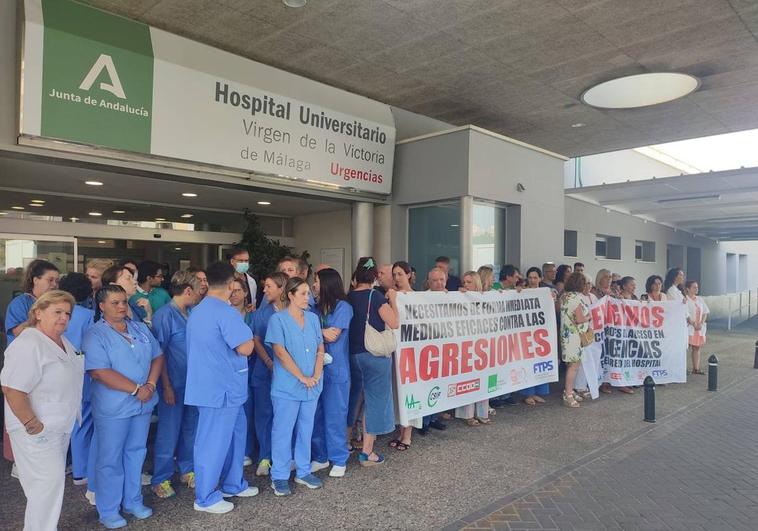Profesionales reclaman en el Clínico «medidas efectivas» para luchar contra las agresiones a sanitarios