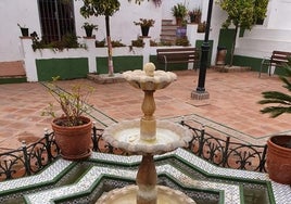 Imagen de una de las fuentes públicas en Rincón de la Victoria.