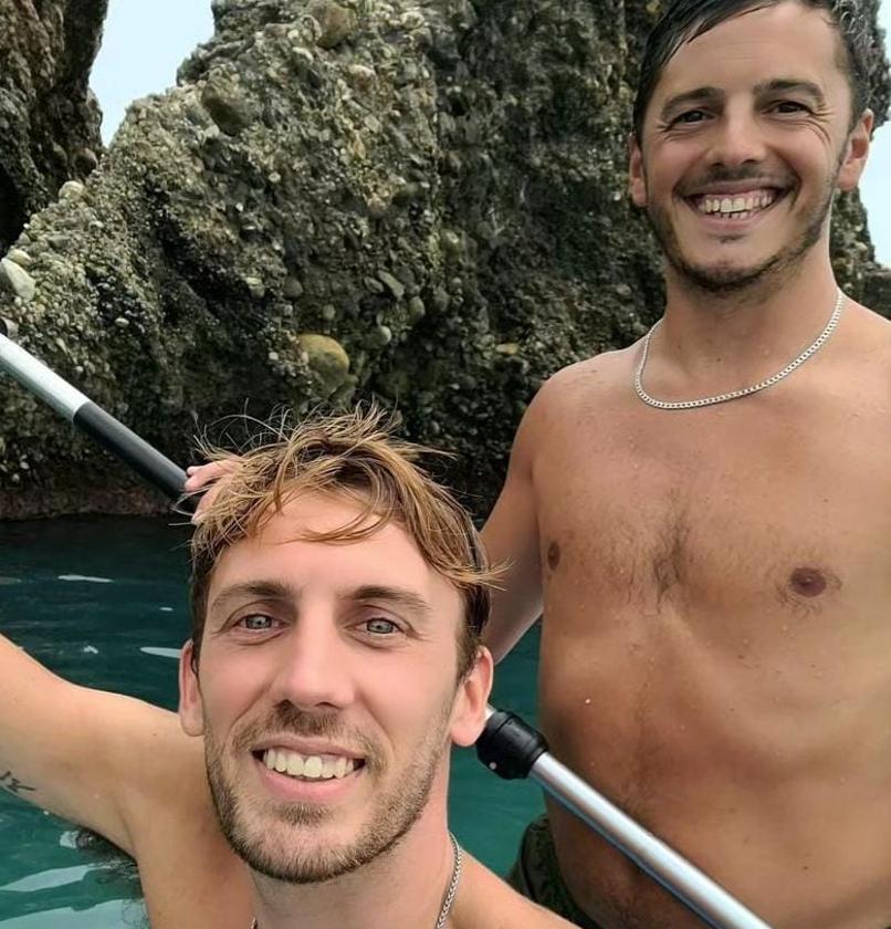 Salvamento Marítimo suspende el dispositivo de búsqueda de los dos jóvenes desaparecidos en Málaga cuando hacían pádel surf