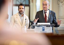 De la Torre y Florido, en la presentación del balance turístico del verano.