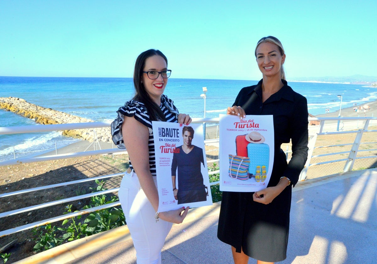 Acto de presentación de la programación en el Balcón Mirador del Faro de Torrox.