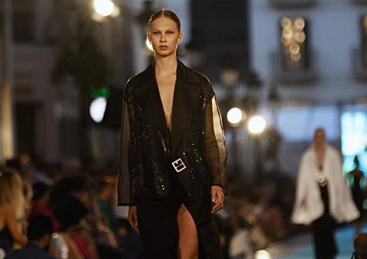 Pasarela Larios 2023: Desfile de Ángel Schlesser