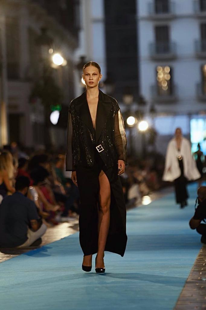 Pasarela Larios 2023: Desfile de Ángel Schlesser