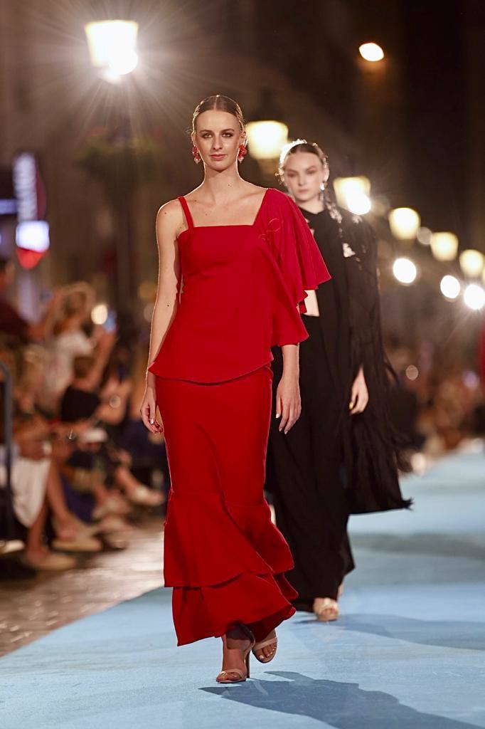 Pasarela Larios 2023: desfile de Lina Sevilla