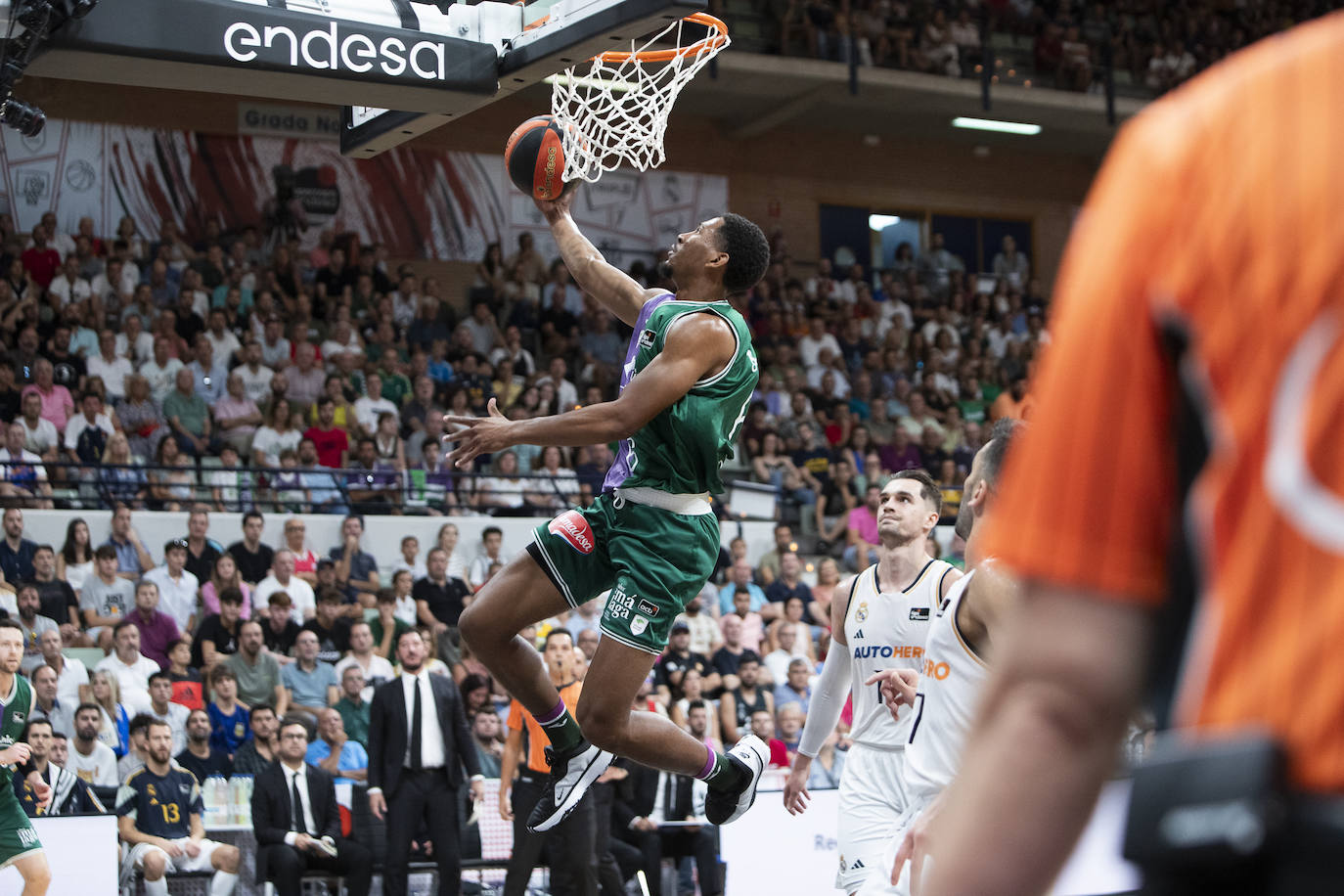 Final de la Supercopa Endesa: el Unicaja-Real Madrid, en imágenes
