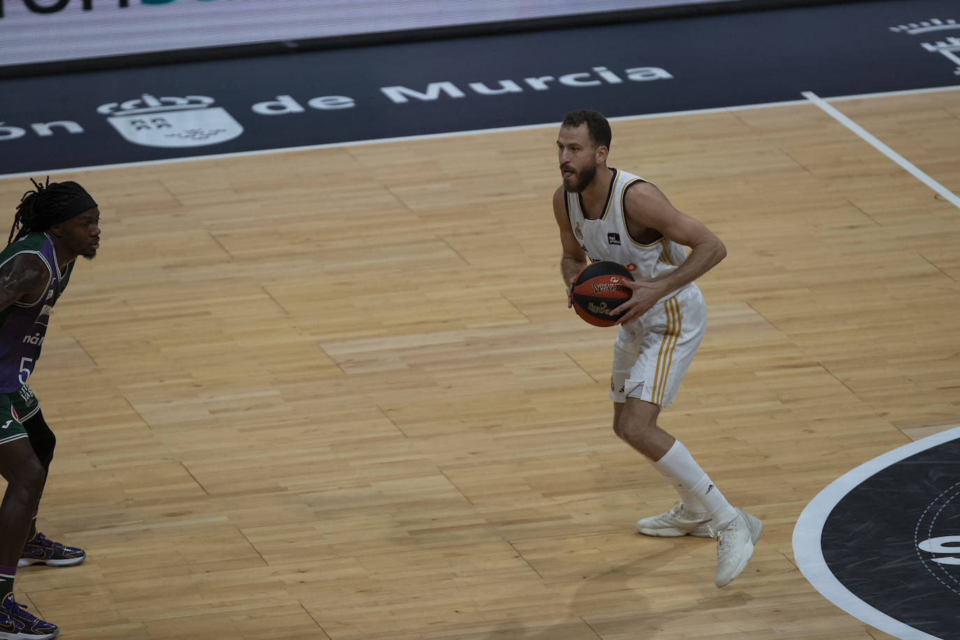 Final de la Supercopa Endesa: el Unicaja-Real Madrid, en imágenes