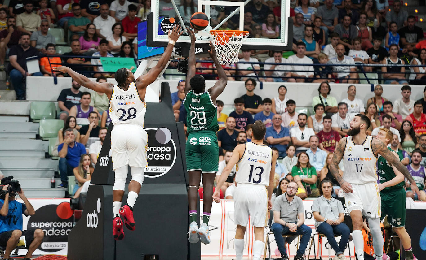 Final de la Supercopa Endesa: el Unicaja-Real Madrid, en imágenes