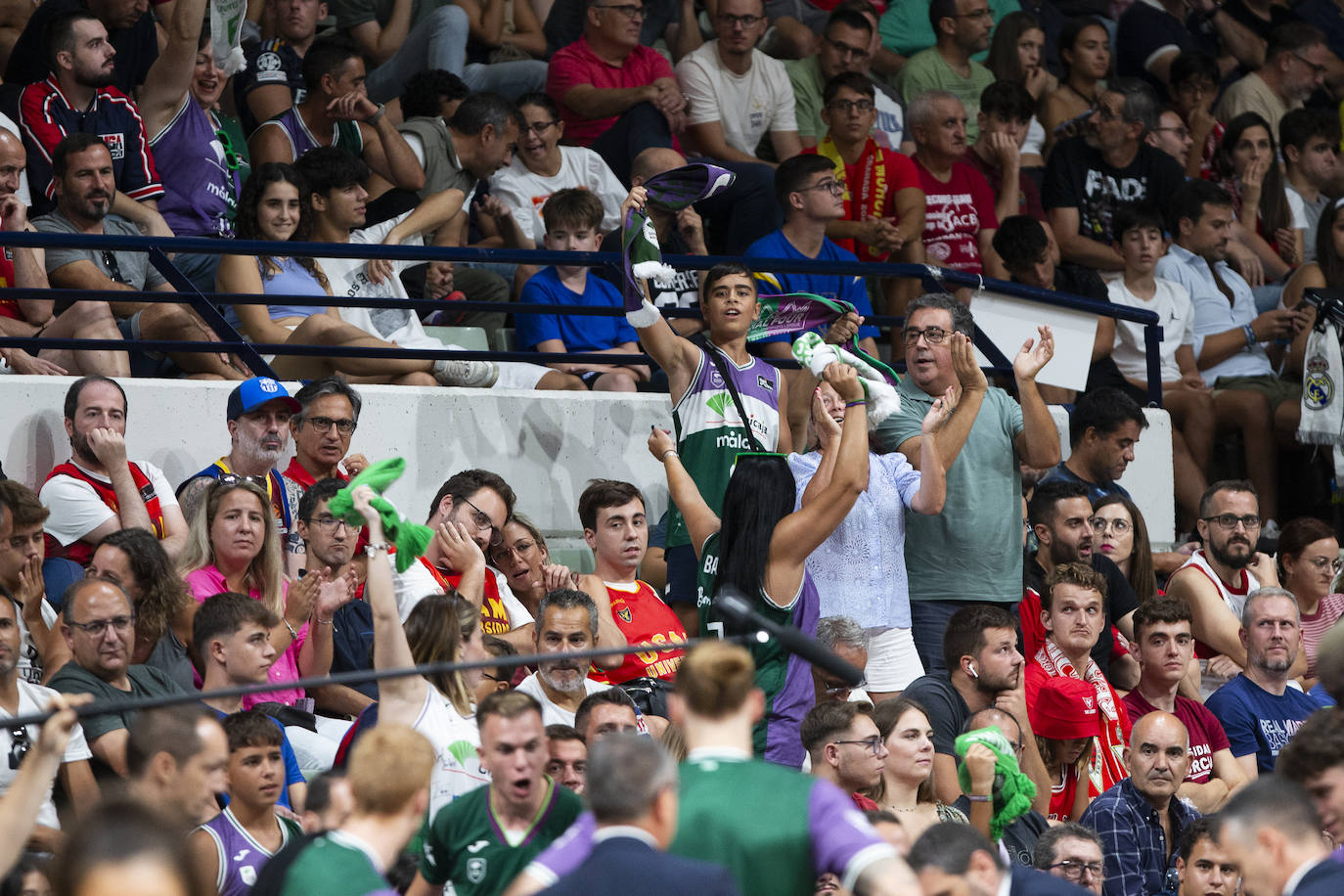 Las mejores imágenes del partido del Unicaja frente al UCAM