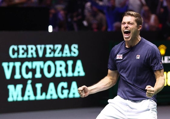 El doblista británico Neal Skupski celebra el pase a las Finales de Málaga desde Manchester.