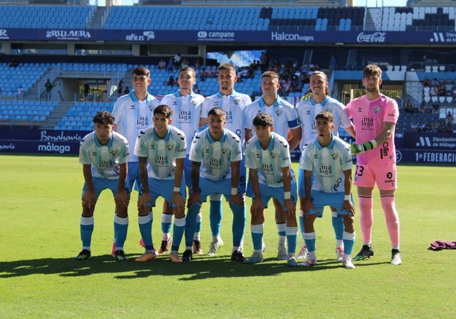 La alineación del Atlético Malagueño este domingo en la Rosaleda.