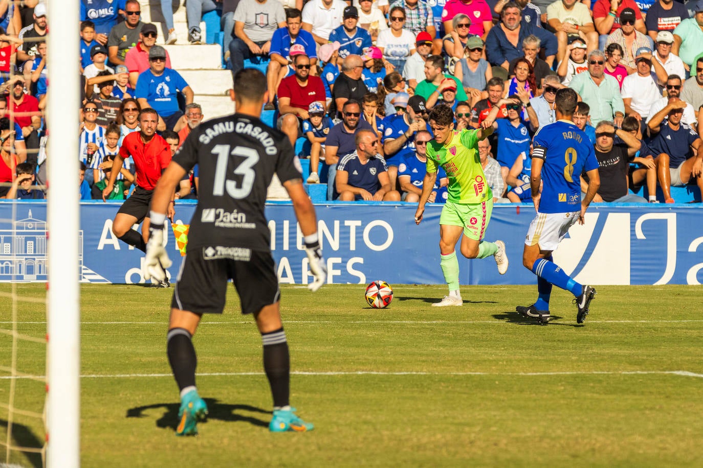 El Linares-Málaga, en imágenes