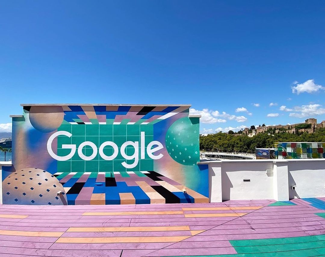 Así es la colorida azotea de Google en Málaga