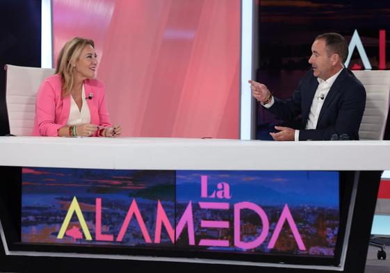 Carolina España y Jacobo Florido, en el estreno de temporada de 'La Alameda'